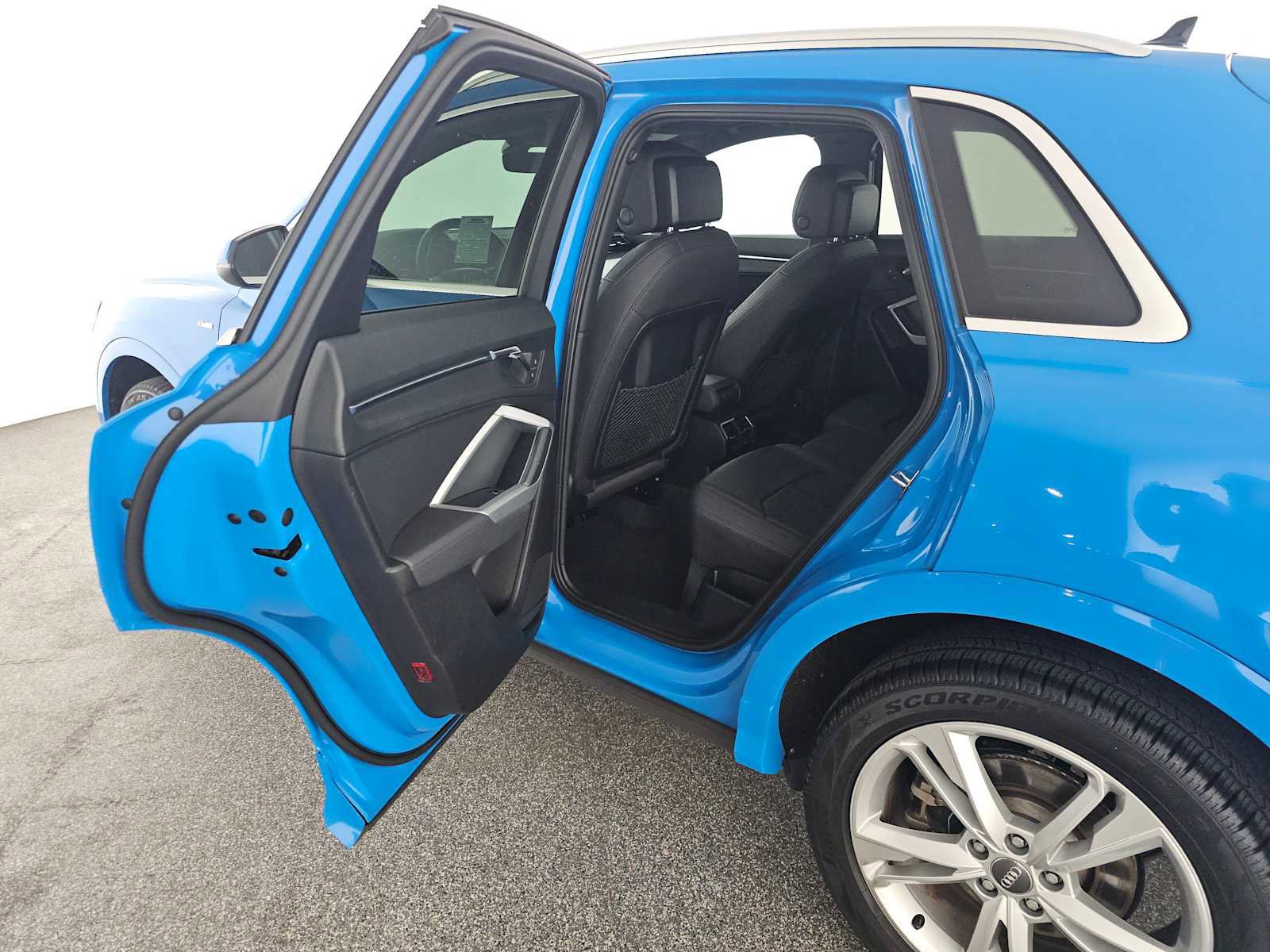 Used 2020 Audi Q3 2.0T Premium w/ Convenience Package image 15
