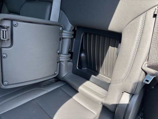 Used 2025 Chevrolet Silverado 1500 LTZ w/ LTZ Premium Package image 24