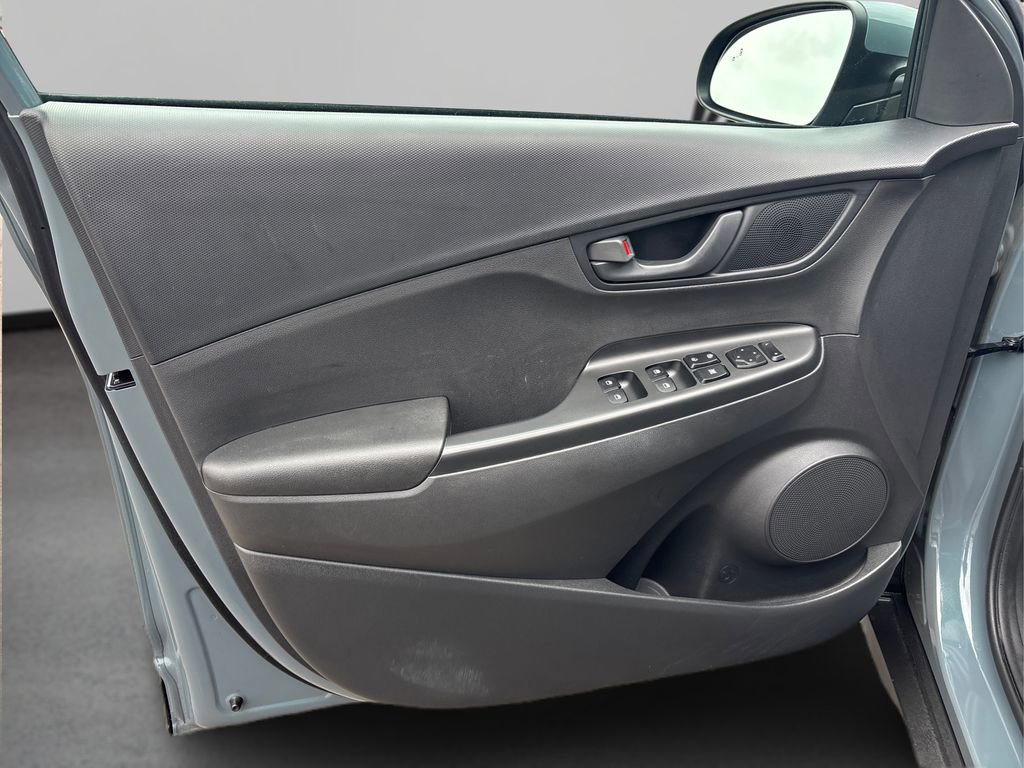 Certified 2022 Hyundai Kona SEL w/ Cargo Package image 21