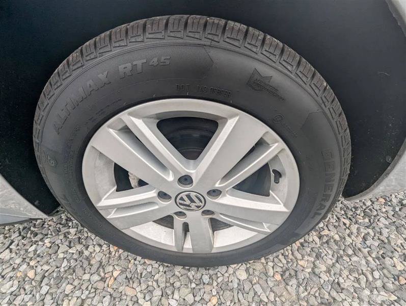 Used 2014 Volkswagen Jetta SEL FWD image 35
