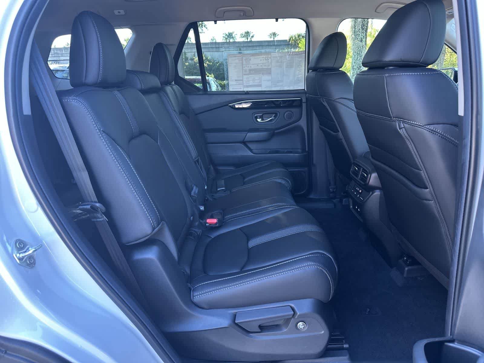New 2026 Honda Pilot EX-L image 16
