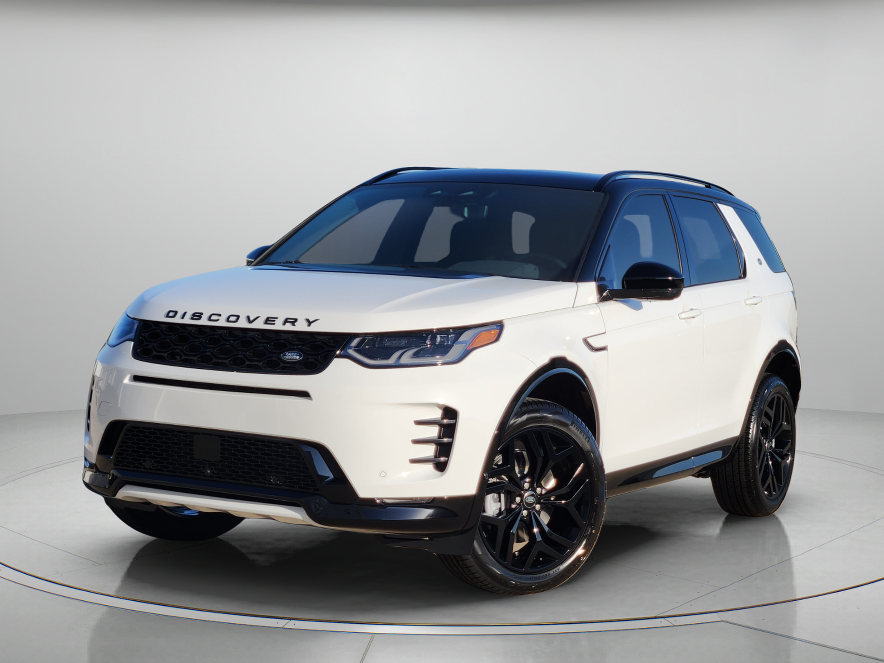 New 2026 Land Rover Discovery Sport Landmark