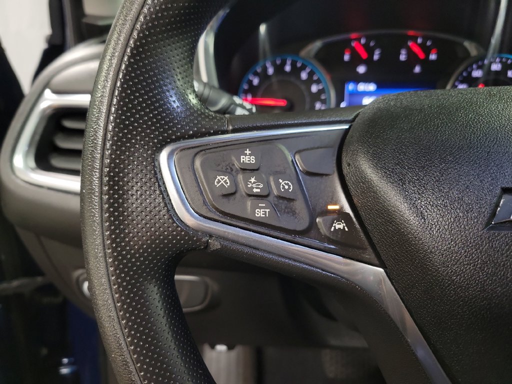 Used 2020 Chevrolet Equinox LT FWD image 24