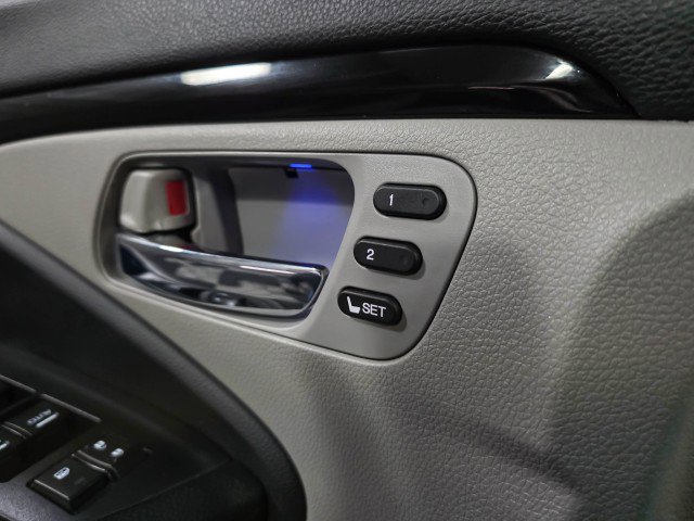 Used 2021 Honda Pilot Touring image 34