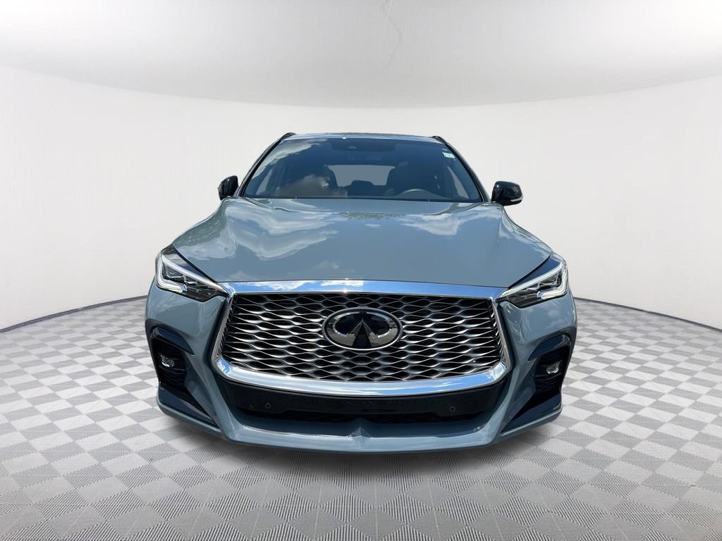 Certified 2025 INFINITI QX55 Essential AWD/4WD image 2