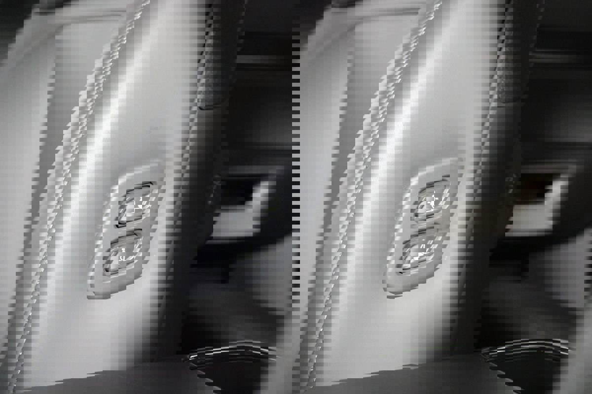 Used 2025 Kia EV9 Light Long Range image 33