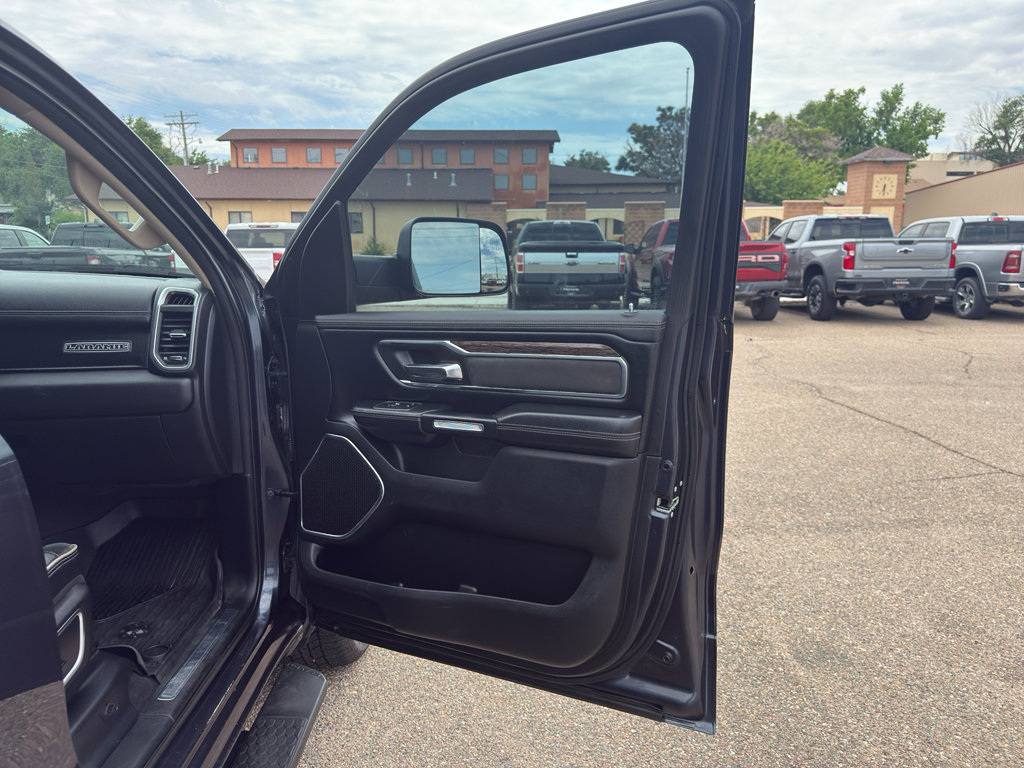 Used 2019 RAM 1500 Laramie image 13