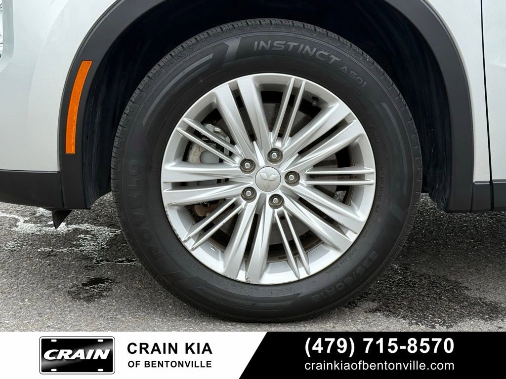 Used 2024 Mitsubishi Outlander ES AWD/4WD image 35