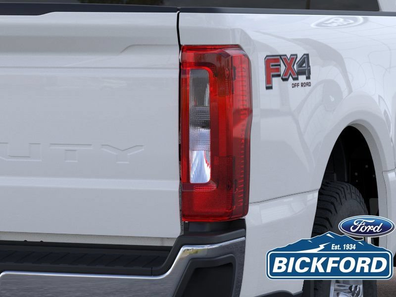 New 2026 Ford F250 XLT w/ FX4 Off-Road Package AWD/4WD image 21