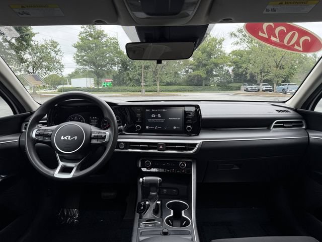 Certified 2022 Kia K5 LXS FWD image 37