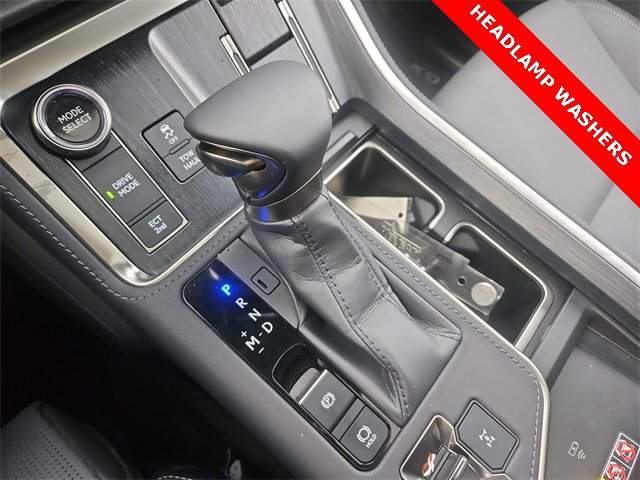 Used 2025 Lexus GX 550 image 16