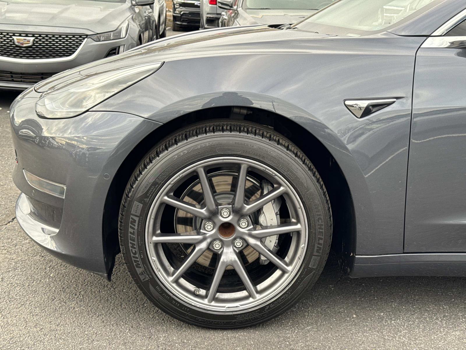 Used 2019 Tesla Model 3 Standard Range image 27