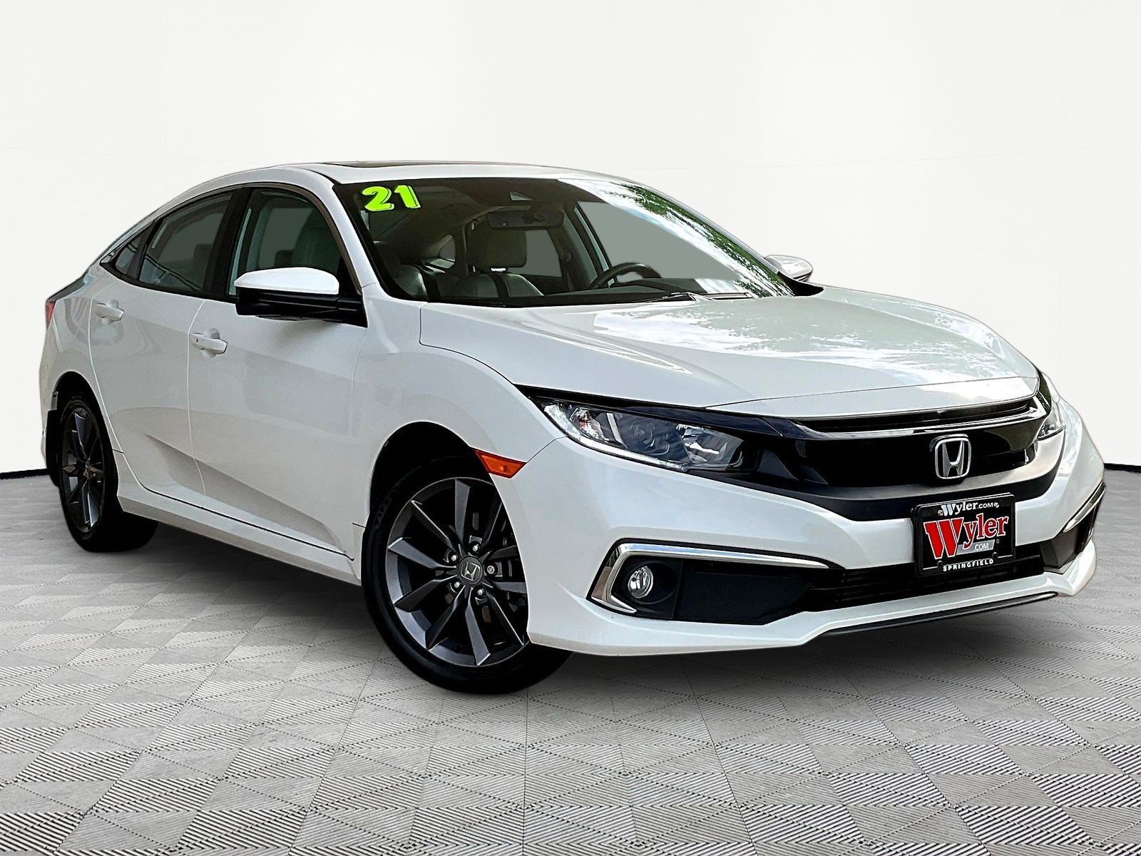 Used 2021 Honda Civic EX-L image 3