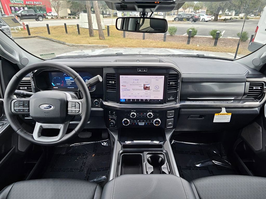 New 2026 Ford F250 Lariat w/ FX4 Off-Road Package image 9