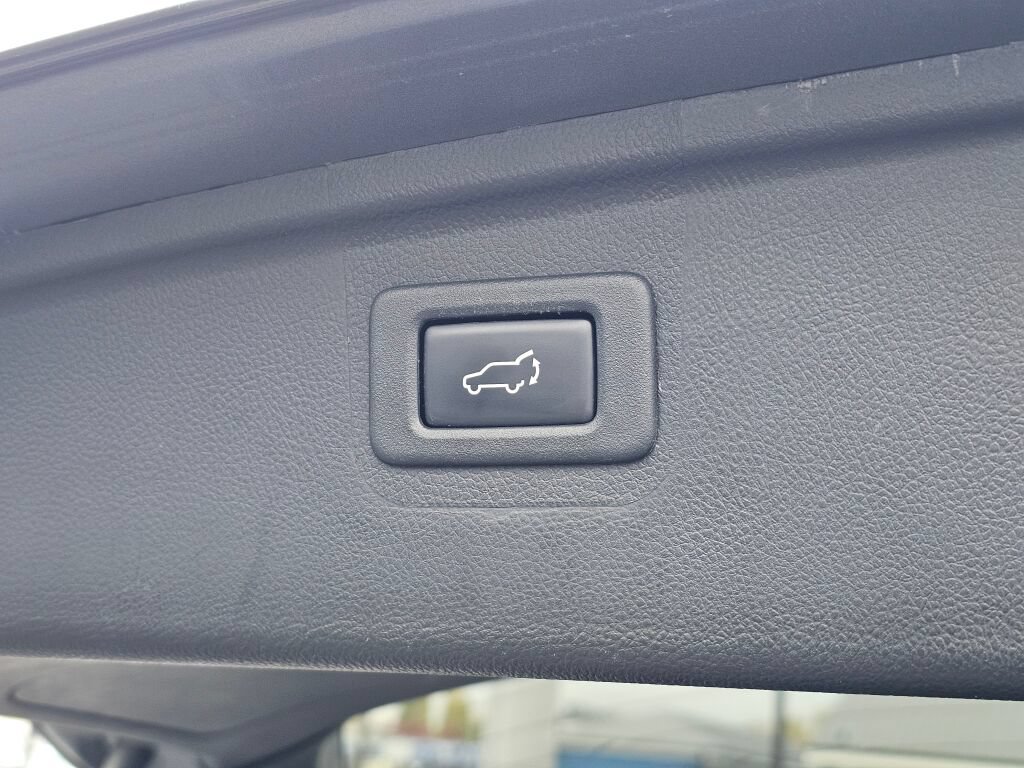 Used 2019 Subaru Outback 2.5i Premium AWD/4WD image 17