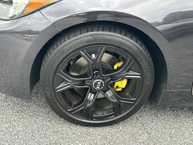 Certified 2020 Kia Stinger GT-Line w/ Sun & Sound Package RWD image 12