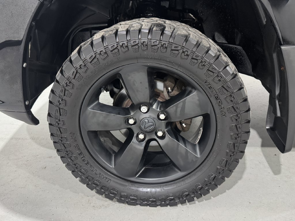 Used 2019 RAM 1500 Express w/ Wheel & Sound Group AWD/4WD image 8