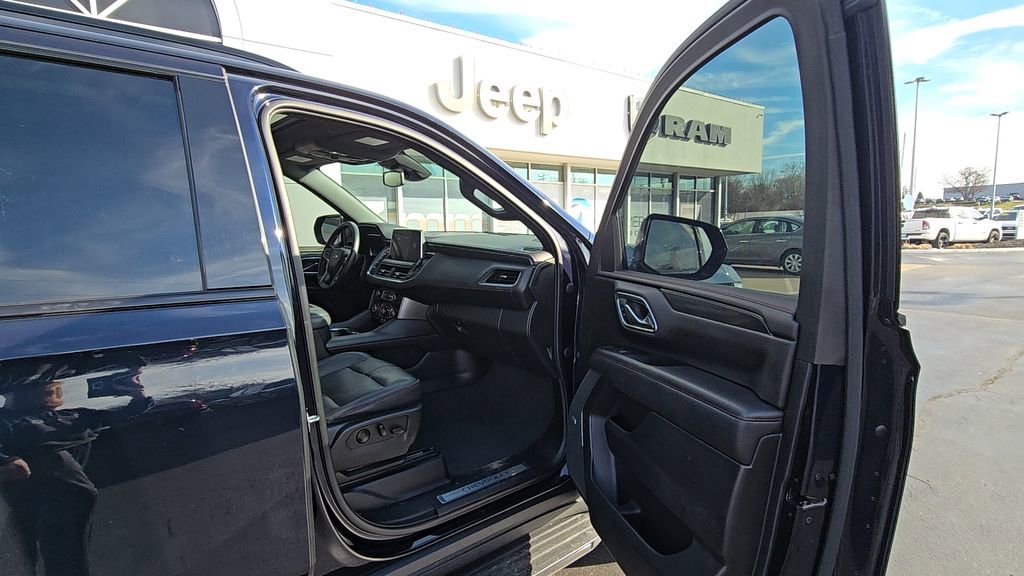 Used 2023 Chevrolet Tahoe RST w/ Max Trailering Package image 18