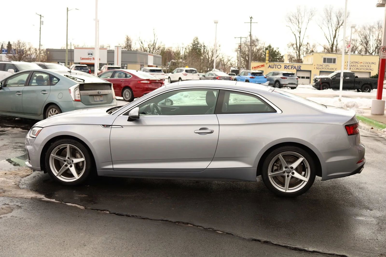 Used 2018 Audi A5 2.0T Premium Plus w/ Premium Plus AWD/4WD image 10