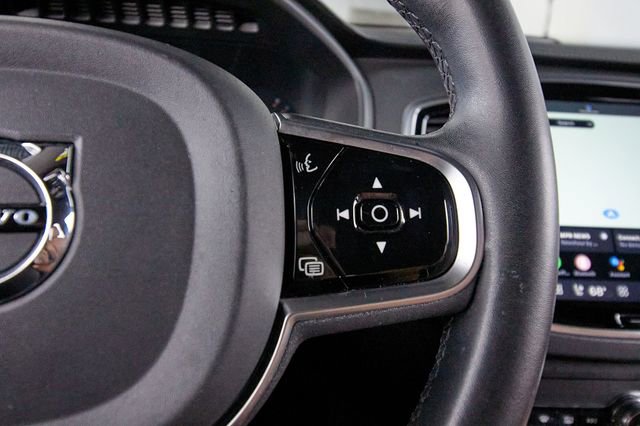 Certified 2023 Volvo XC90 B6 Ultimate w/ Protection Package Premier image 12