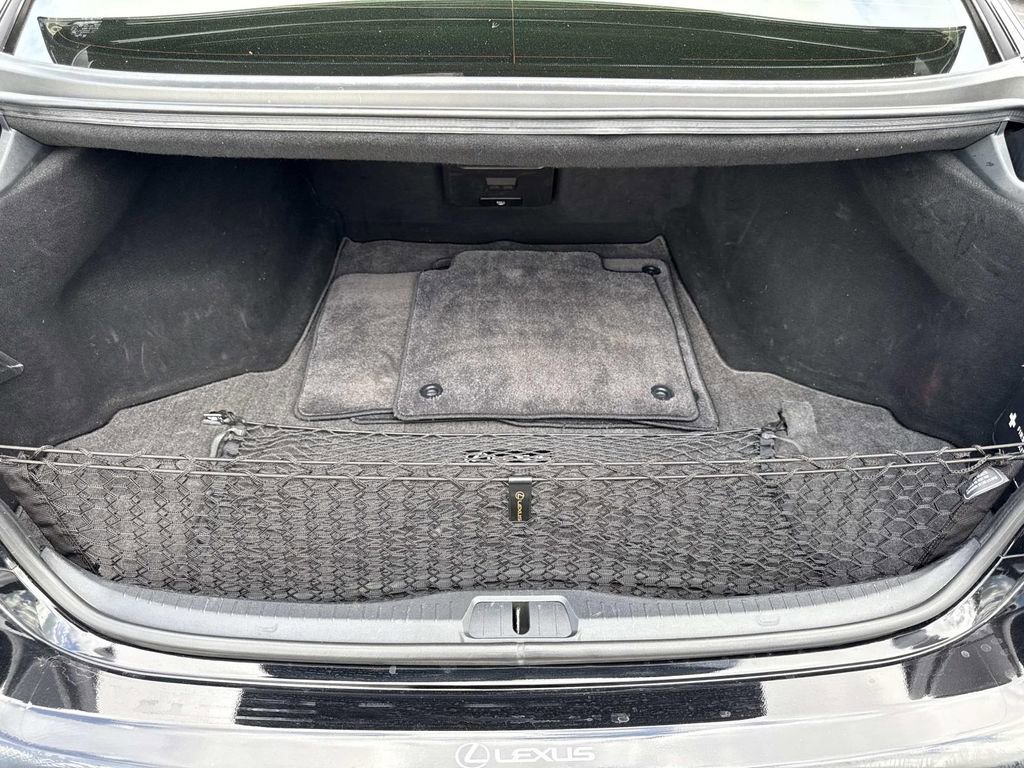 Used 2015 Lexus LS 460 L image 11