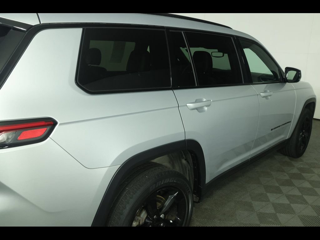 Certified 2023 Jeep Grand Cherokee L Laredo AWD/4WD image 20