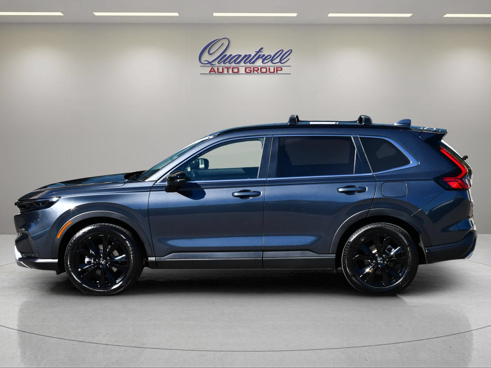 Used 2025 Honda CR-V Sport Touring image 7