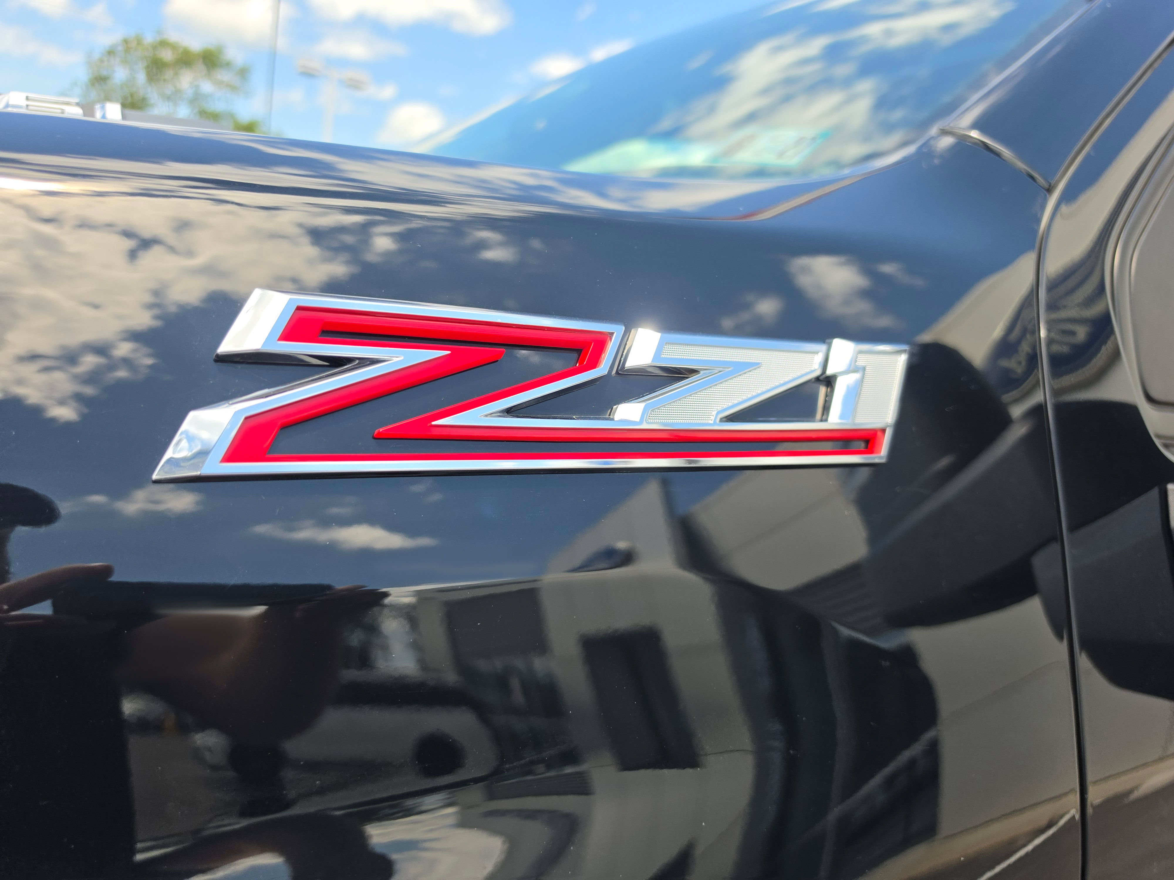 Used 2024 Chevrolet Silverado 2500 LTZ w/ LTZ Plus Package AWD/4WD image 12