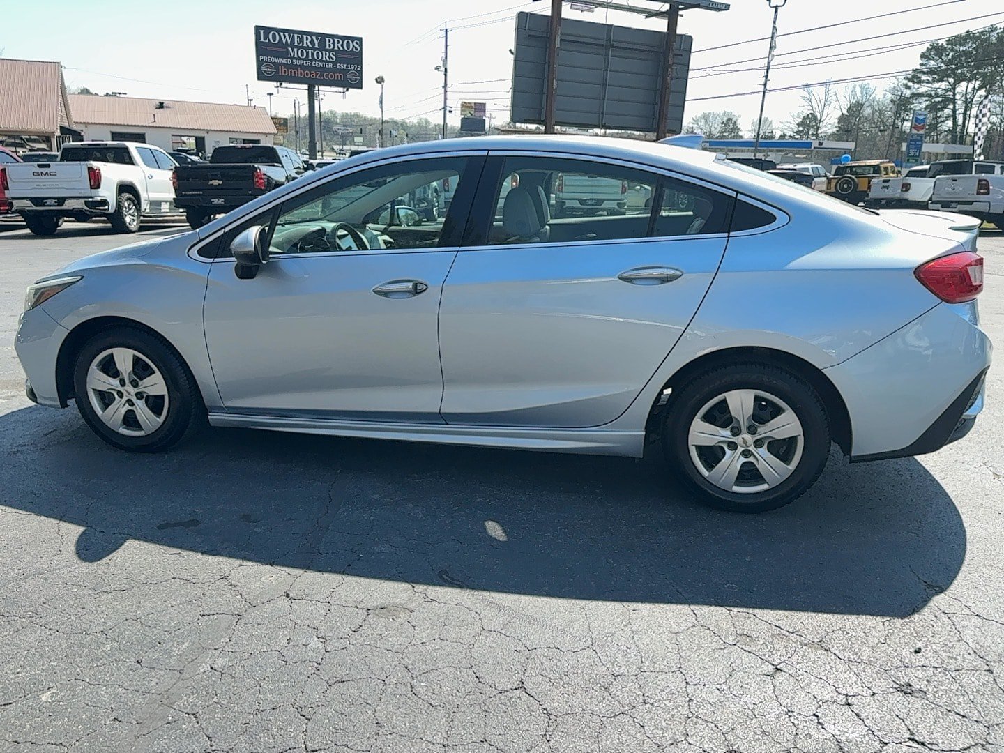 Used 2017 Chevrolet Cruze Premier FWD image 8