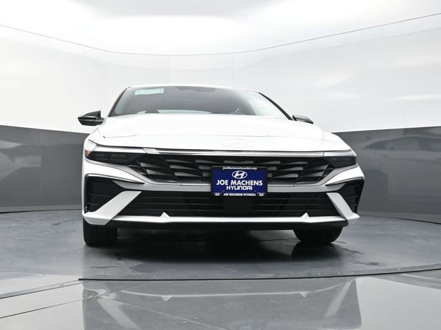 New 2026 Hyundai Elantra SEL Sport Premium FWD image 31