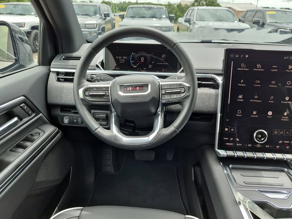 New 2026 GMC Sierra EV Elevation w/ LPO, Elevation Dark Package AWD/4WD image 31