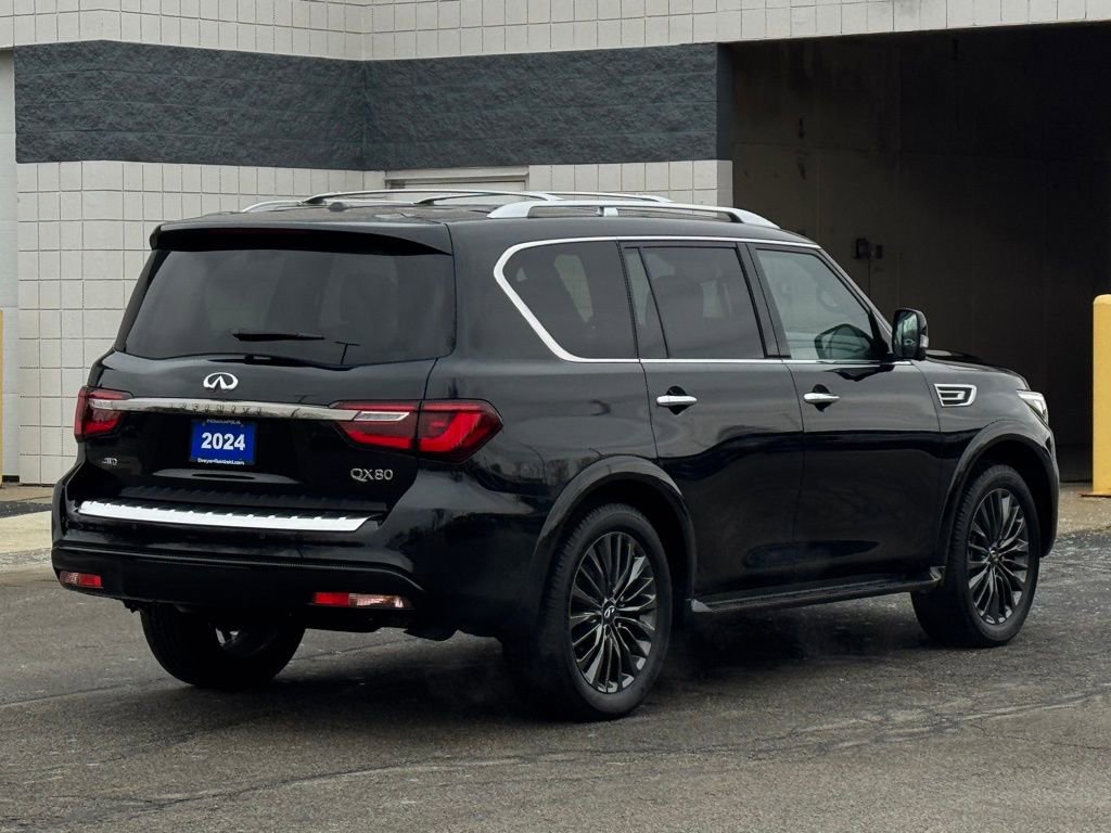 Used 2024 INFINITI QX80 Sensory image 4