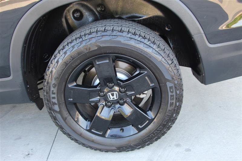 Used 2025 Honda Ridgeline Black Edition image 46