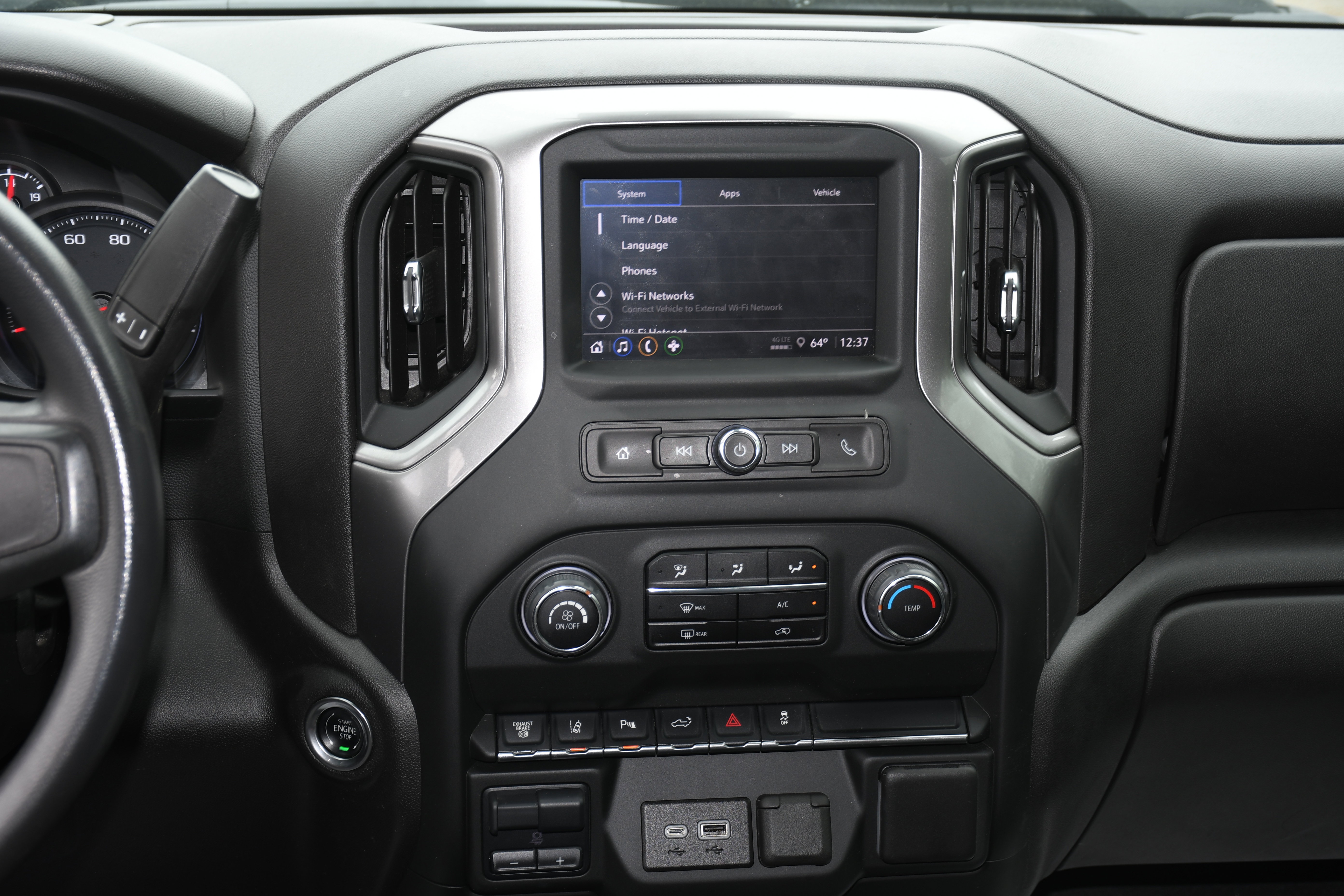 Used 2024 Chevrolet Silverado 2500 Custom w/ Custom Value Package image 15