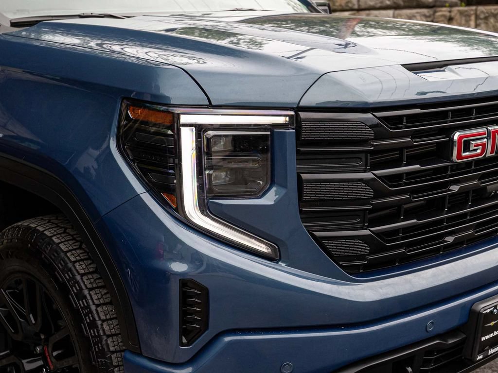 Used 2026 GMC Sierra 1500 Elevation w/ Elevation Premium Package AWD/4WD image 36