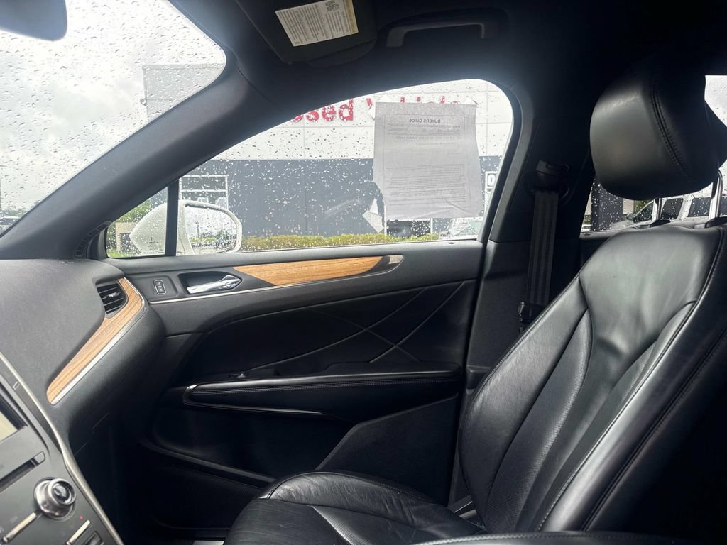 Used 2015 Lincoln MKC AWD w/ Equipment Group 101A Select image 23