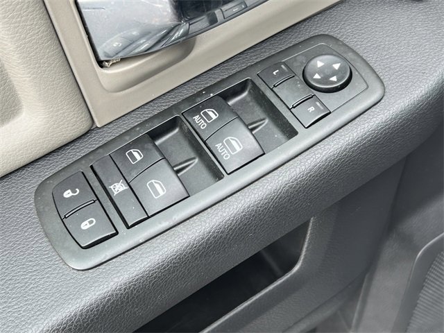 Used 2012 RAM 1500 Big Horn w/ Luxury Group image 17