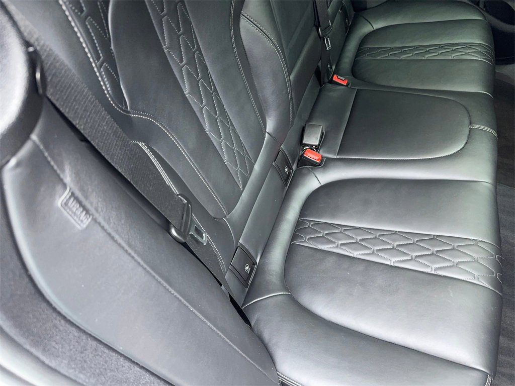 Used 2023 BMW X6 xDrive40i image 52