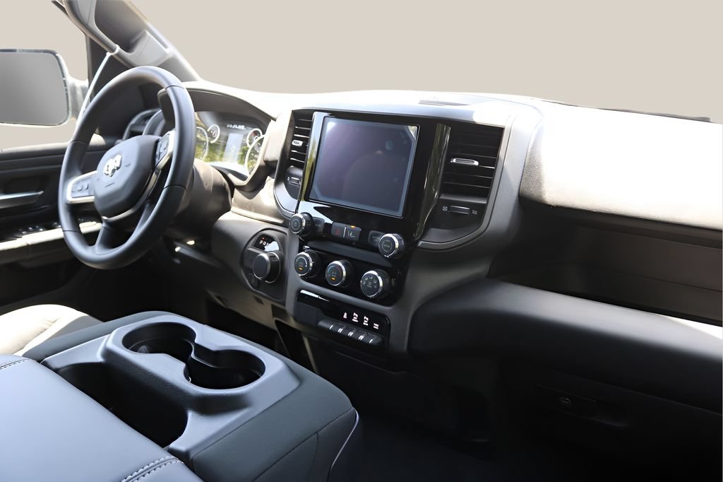 New 2026 RAM 1500 Express RWD image 17
