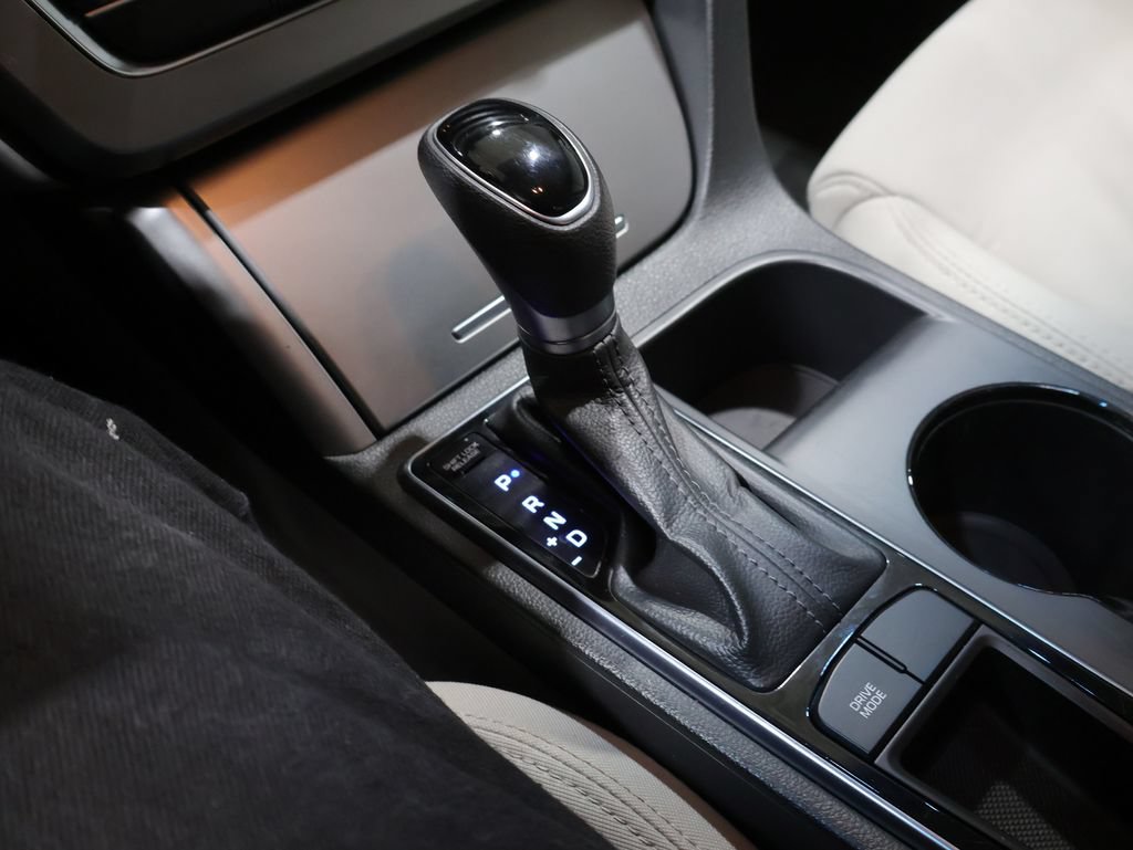 Used 2015 Hyundai Sonata SE FWD image 27
