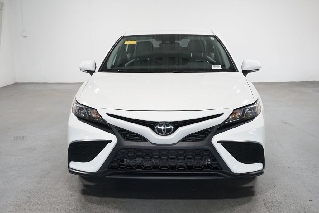 Certified 2024 Toyota Camry SE FWD image 2