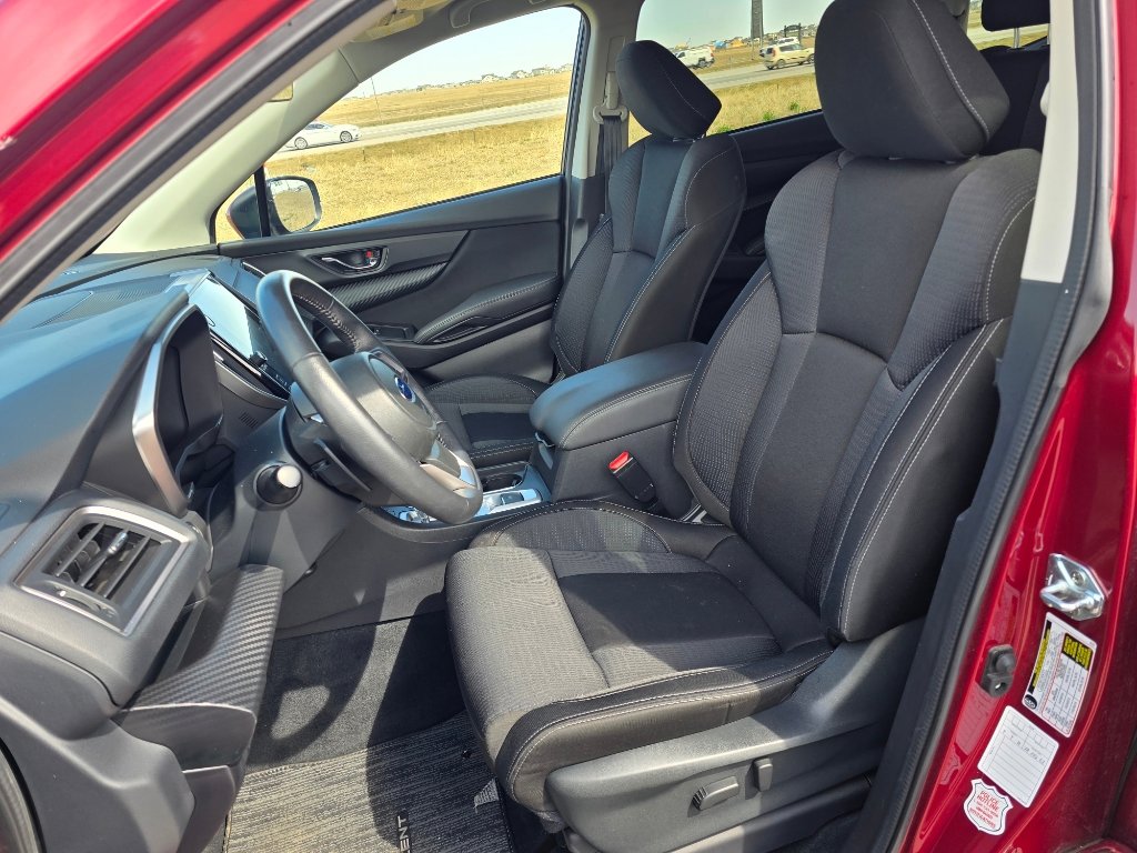 Used 2025 Subaru Ascent Premium image 13