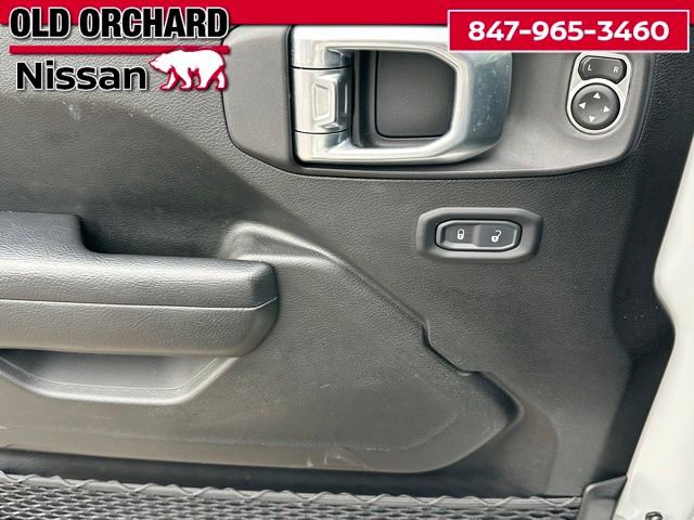 Used 2023 Jeep Wrangler Unlimited Rubicon 4xe w/ Cold Weather Group AWD/4WD image 14