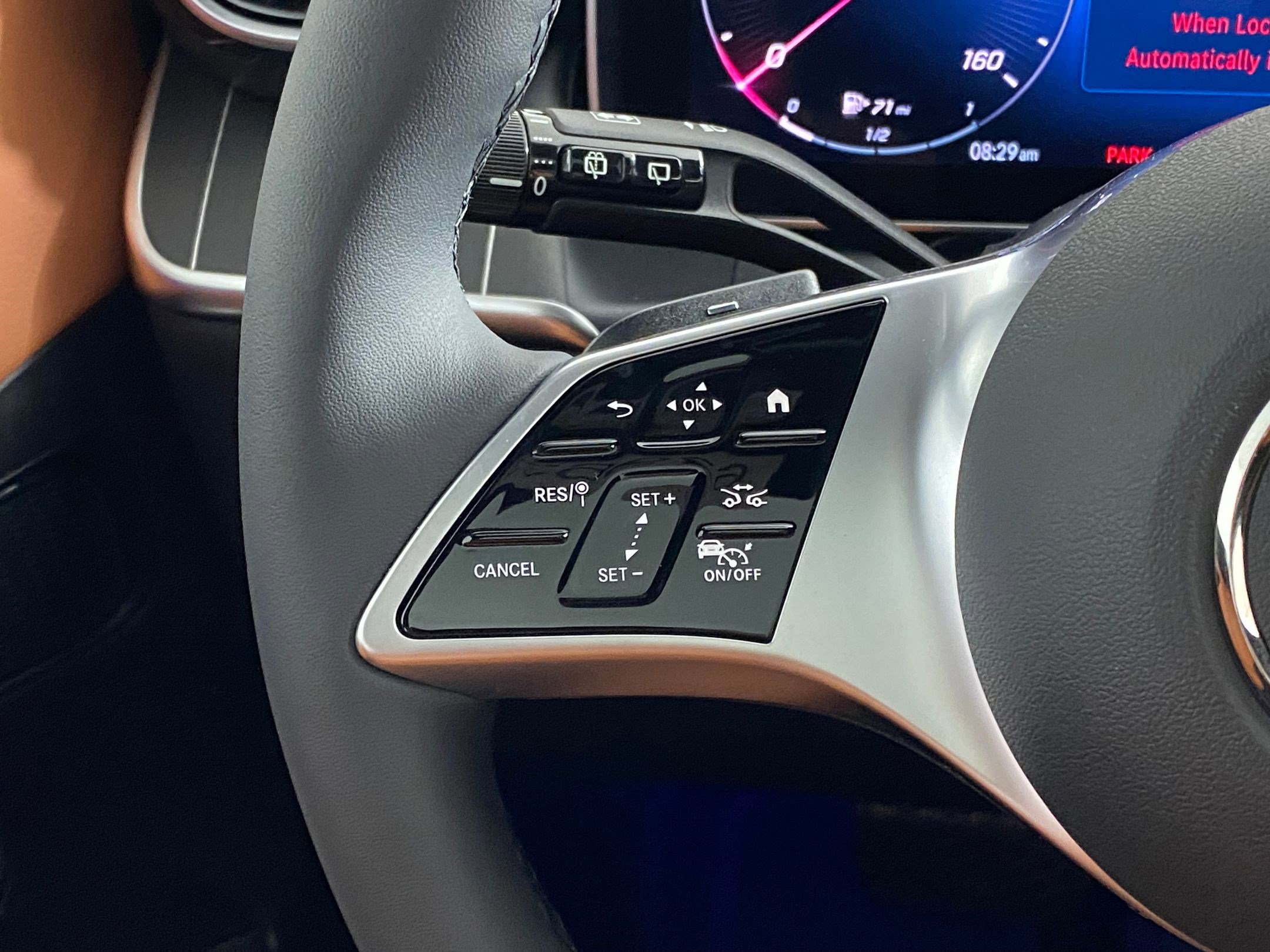 Used 2026 Mercedes-Benz GLC 300 4MATIC image 17