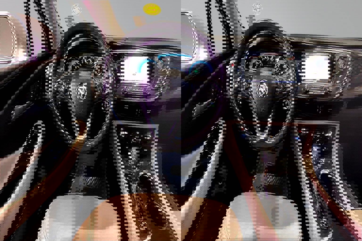 Used 2017 Buick Envision Essence image 8