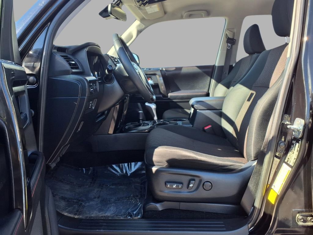 Used 2024 Toyota 4Runner TRD Off-Road image 24
