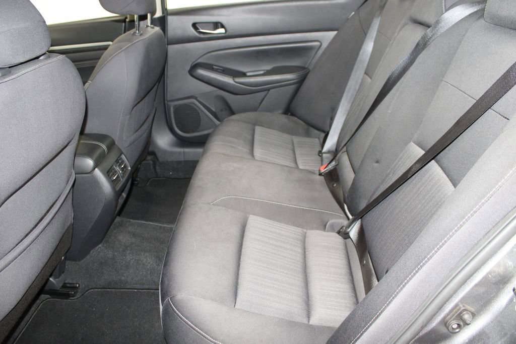 Used 2019 Nissan Altima 2.5 SV image 22