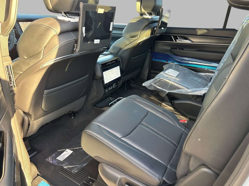 New 2026 Jeep Grand Wagoneer Summit w/ Rear Seat Video Group I image 6