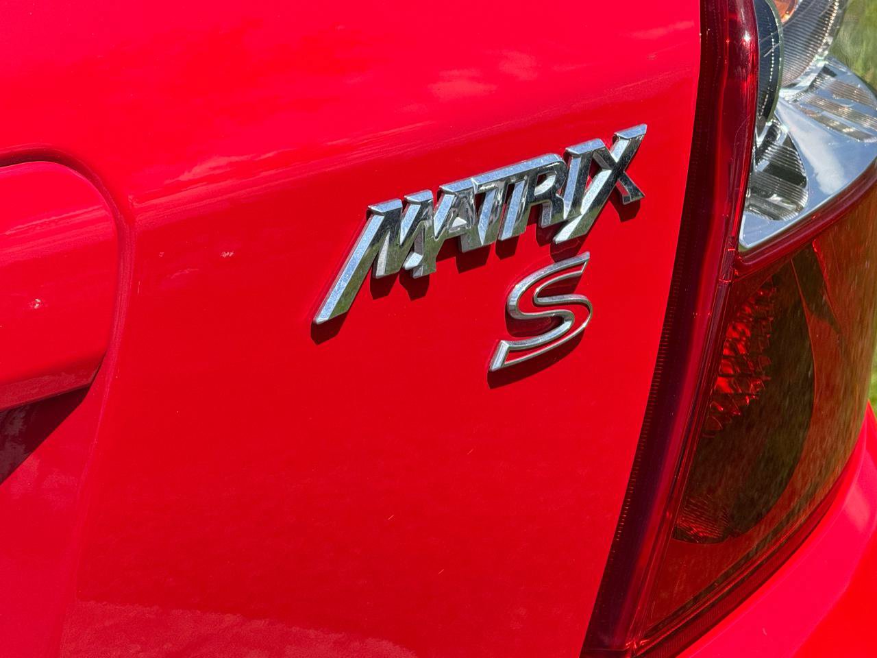Used 2012 Toyota Matrix L w/ L Sport Pkg FWD image 17