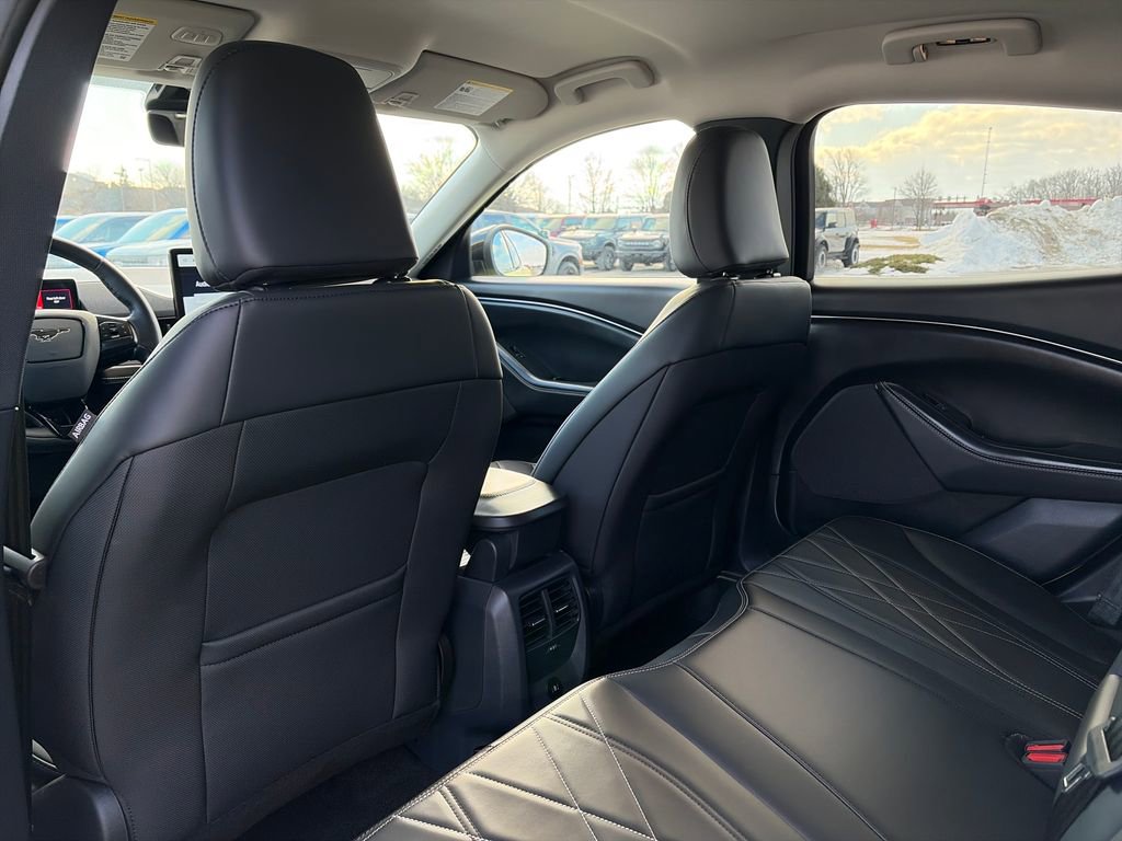 Used 2025 Ford Mustang Mach-E Select w/ Comfort Package Lite image 30